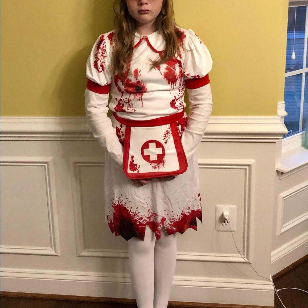🩸👩🏽⚕️Girls Halloween “Bloody Nurse” Costume Dress – Spooky & Fun! - Picture 9 of 9
